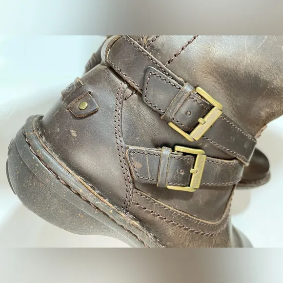 UGG Rosen Shearling Riding Boots - Brown Leather - Women’s Size 6