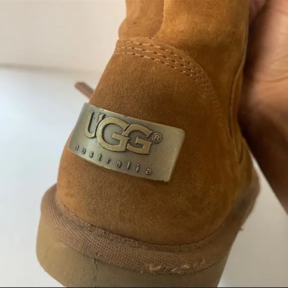 UGG Roslynn Suede Tan Chestnut Boots Size 6