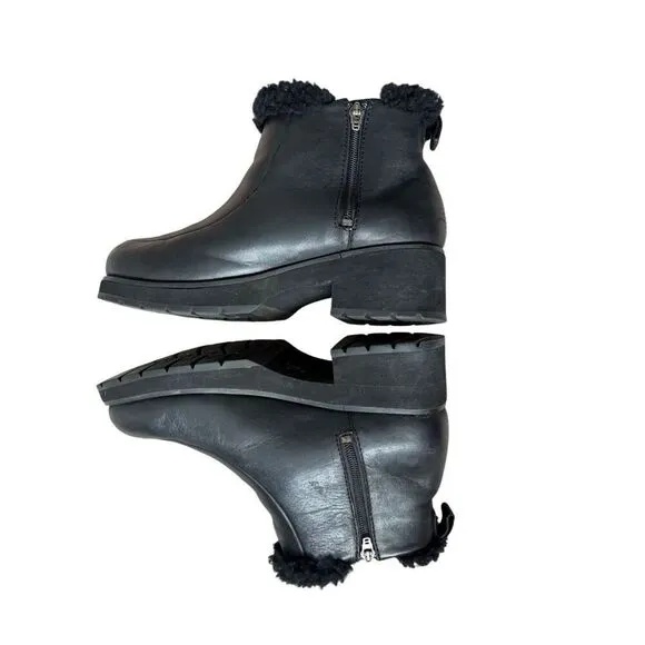 UGG Shearling Lined Leather Chunky Boots size 9 Black Rare Ankle