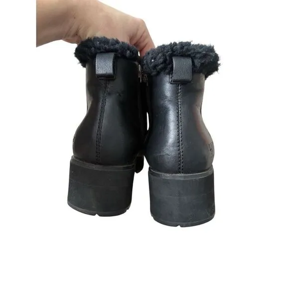 UGG Shearling Lined Leather Chunky Boots size 9 Black Rare Ankle