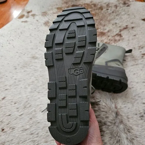 UGG The UGG Lug Women's Platform Lace Up Sneaker Boots Moss Green NEW