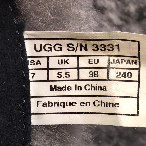 UGG Tularosa Black Leather Sheepskin Winter Boots 7