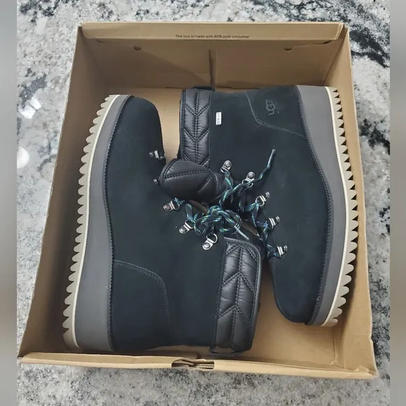 UGG WOMEN'S BIRCH LACE-UP BOOT WATER-RESISTANT SHEARLING SUEDE BOOTS. Preloved!