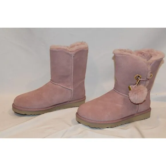 UGG‎ WOMEN'S IRINA STAR CHARM BAILEY POM SUEDE SHEARLING ANKLE BOOTS PINK