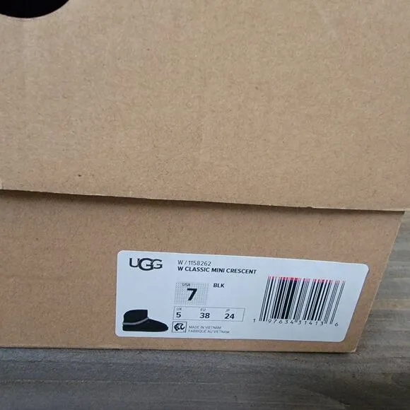Ugg Womens Sz 7 Classic Mini Crescent Black Short Ankle Boots Lamb Fur NEW