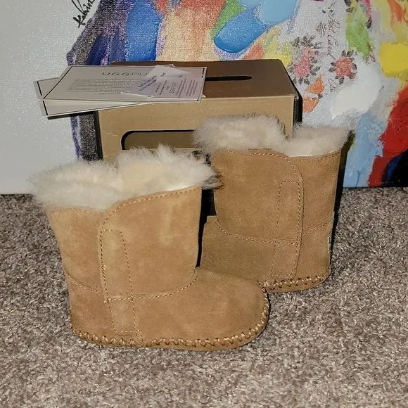 Ugg Australia Caden Infant Chestnut Snow Boots Size 2/3 6-12 months