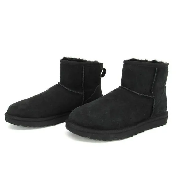 UGG CLASSIC MINI II WOMEN'S BOOTS IN BLACK