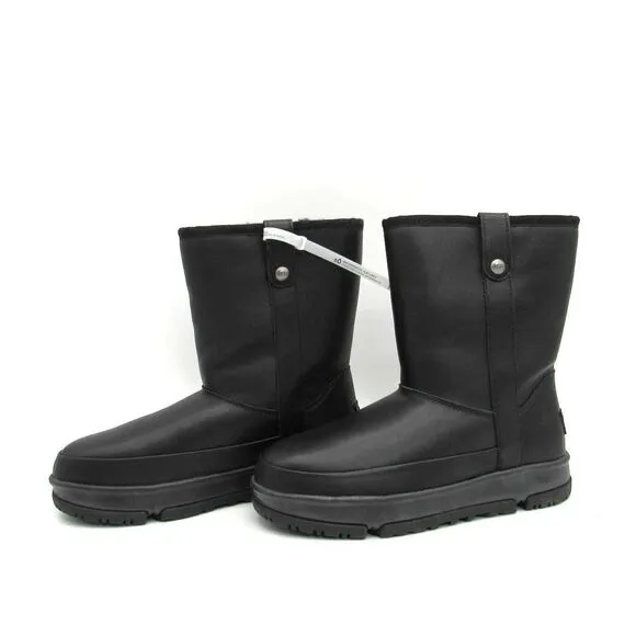 UGG CLASSIC WEATHER SHORT WOMEN'S BOOTS IN BLACK SZ 6.5