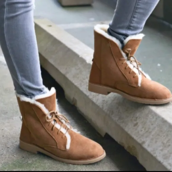 UGG🍁🍂Quincy Chestnut winter boots 6