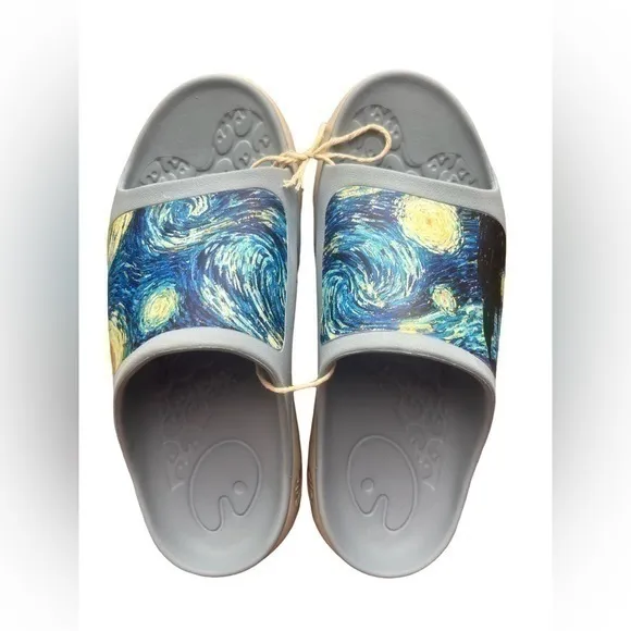 UIN Women's Sandals Beach Summer Casual Slippers (Starry Night Ibiza Slides)NWOT