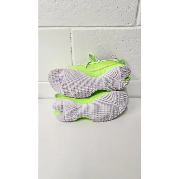 Under Armour Curry 7 Sour Patch Youth 5.5Y In Lime Green Basketball Shoes