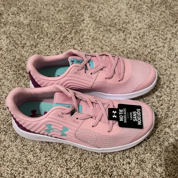 Under armour girls shoes light pink brand new
