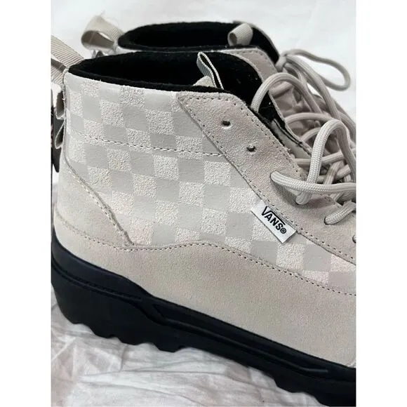 Vans Checkerboard Colfax cold weather leather boot, unisex men’s 7/ wms 8.5 NWT