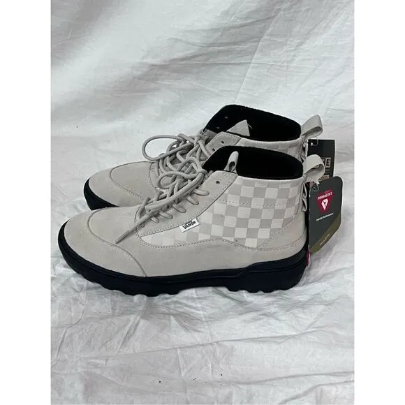 Vans Checkerboard Colfax cold weather leather boot, unisex men’s 7/ wms 8.5 NWT