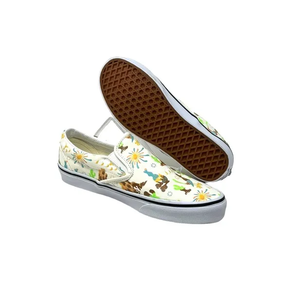 VANS Classic Slip On Shoe Men's Size Sneakers Skate Low Canvas White VN000BVZBPH