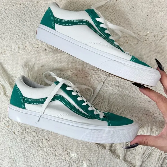Vans Classic Sport Sneakers White/Green Suede Low Top Casual Shoes 8.5 Mens