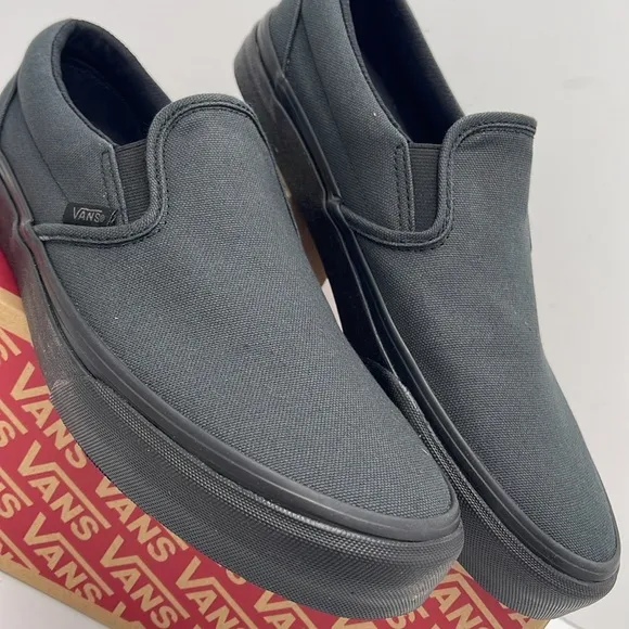 Vans Men's Black Slip-On Shoes Classic Slip-On(Made Forthmkrs)BIkblVN0A3MUDV7W