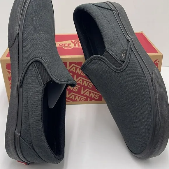 Vans Men's Black Slip-On Shoes Classic Slip-On(Made Forthmkrs)BIkblVN0A3MUDV7W