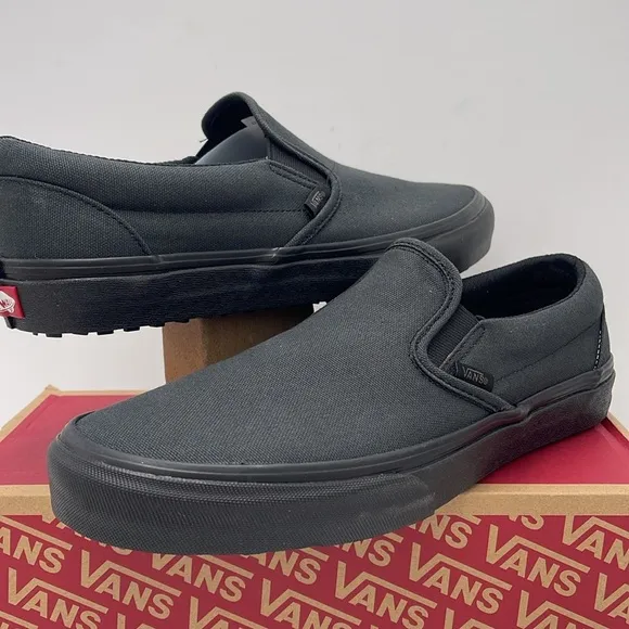 Vans Men's Black Slip-On Shoes Classic Slip-On(Made Forthmkrs)BIkblVN0A3MUDV7W