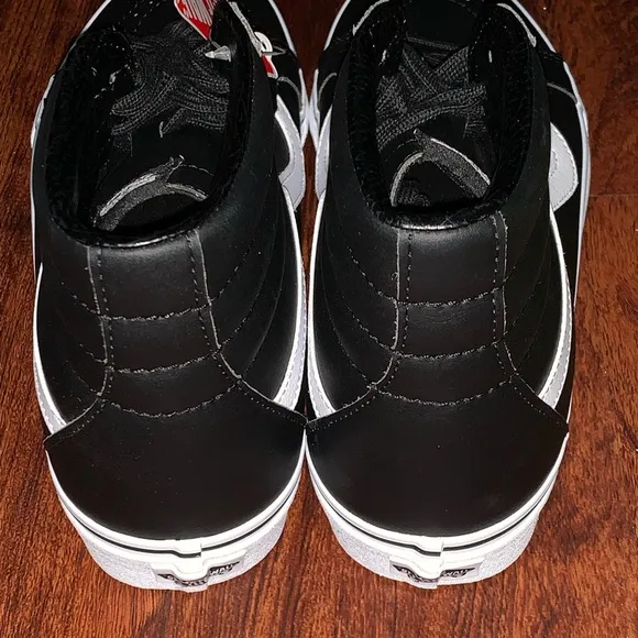 Vans size 9.5