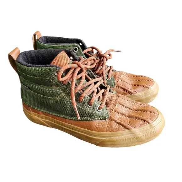 Vans Sk8-Hi Duck Boot Sneaker (M5/W7/EUR 37)