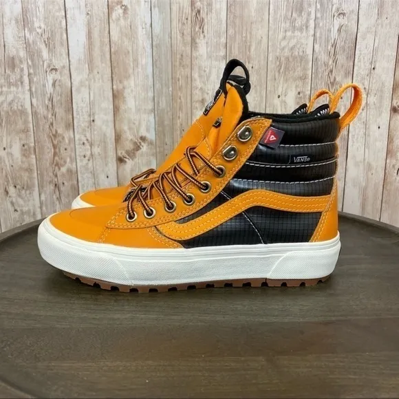 Vans Sk8-Hi Mte 2.0 Dx High Top Leather Sneaker Boots Size 6.5 Women
