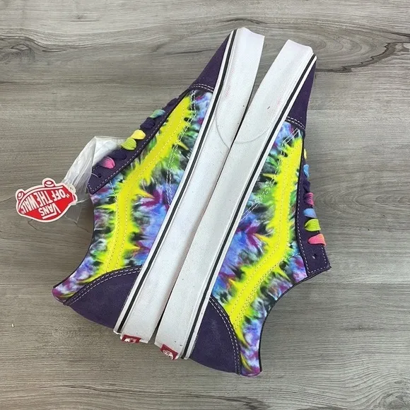 VANS-TIE DIE SHOES LOW TOPS