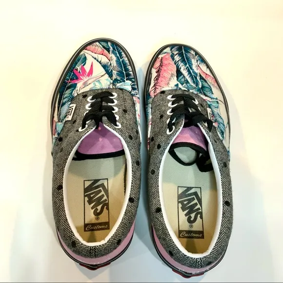 Vans tropical lace up shoes. Size 8