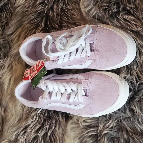 Vans UA Old Skool Suede Sneakers