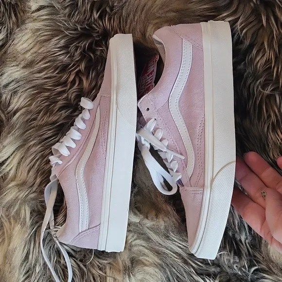 Vans UA Old Skool Suede Sneakers