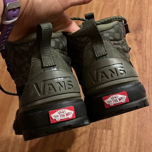 Vans Ultrarange Exo Hi all weather Mte 66 supply grape leaf