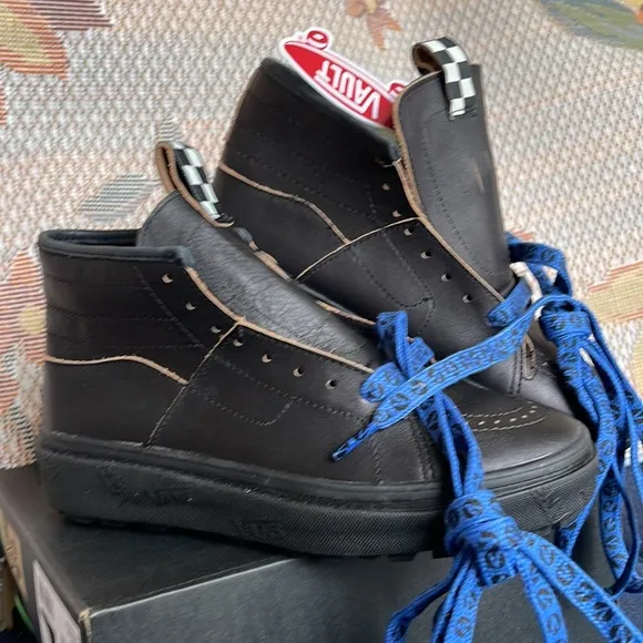 Vans WMNS Th Sk8-Boot Lx(Leather) BlackVN0A4UWQL3ASneakers G