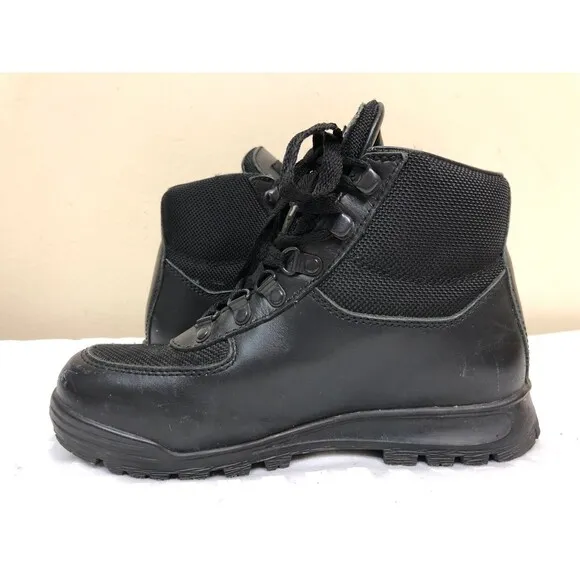 Vasque Gore-tex Hiking Boots Kids black  leather shoes Thinsulate US sz 4