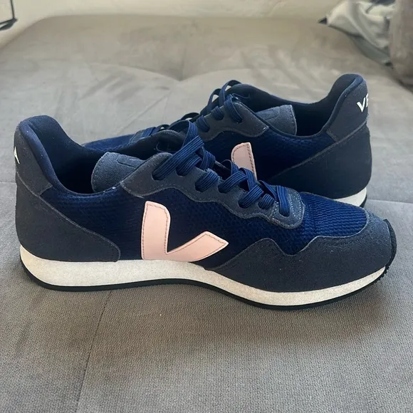 Veja SDU Alveomesh Blue and Light Pink Sneakers Size 6/37