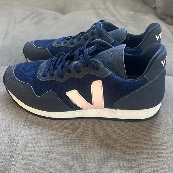Veja SDU Alveomesh Blue and Light Pink Sneakers Size 6/37