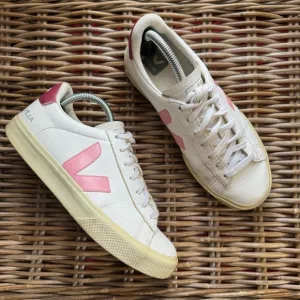 Veja Sneakers Womens 10 41 White Pink Leather Lace Up Casual Shoes