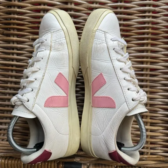 Veja Sneakers Womens 10 41 White Pink Leather Lace Up Casual Shoes