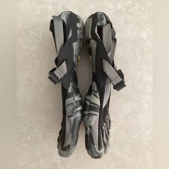 Vibram Men's FiveFingers KSO Sz 11 Trail Hiking Shoe NWOT