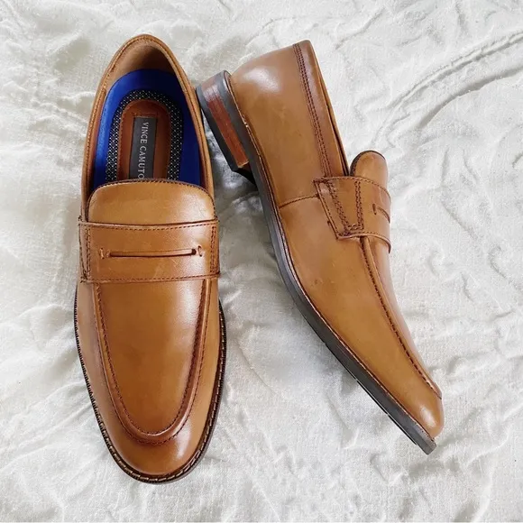 Vince Camuto Layton PennyLoafers Size 10