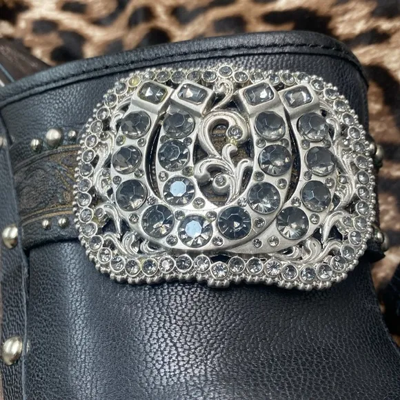 Vince Camuto Rare Leather Stunning Crystal Embroidered Shoes Never Used
