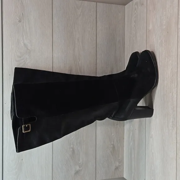 Vince Camuto Women Lanessa  Leather Tall Heels Boots shoes sz 8.5B