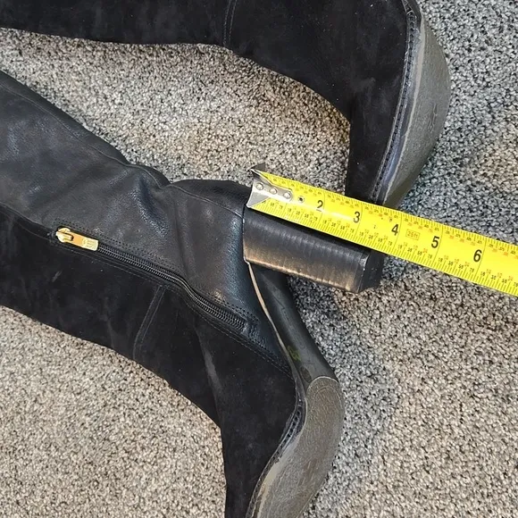 Vince Camuto Women Lanessa  Leather Tall Heels Boots shoes sz 8.5B