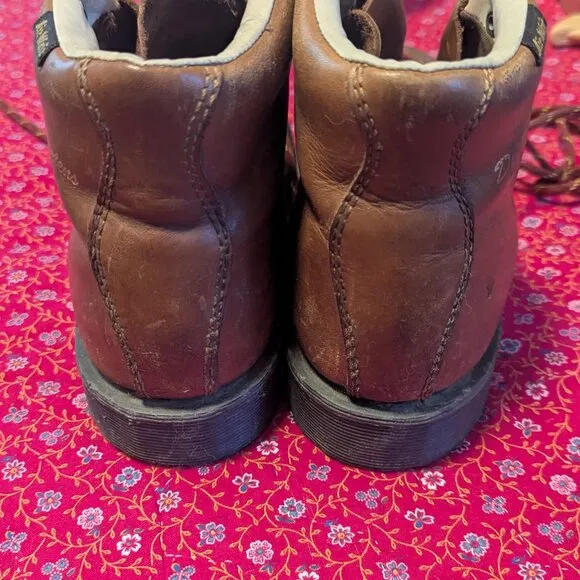 Vintage Dr. Martens Holt Hiking Work Boots Air Wair Lace Up 90s Y2K Chunky Ankle