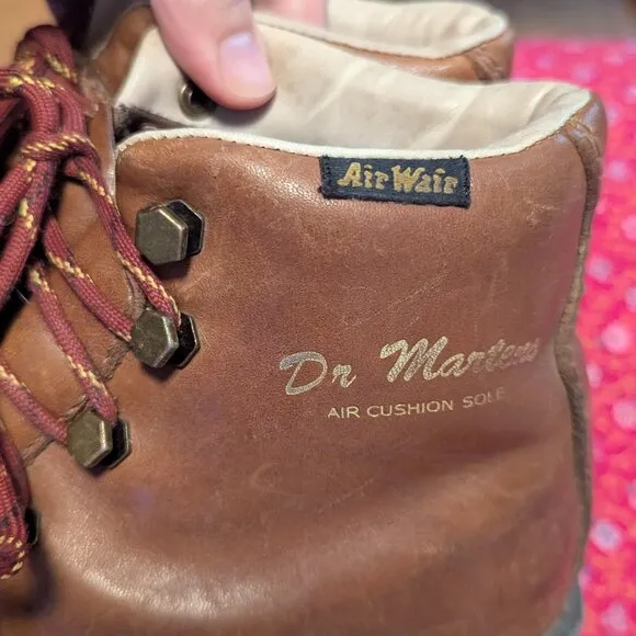 Vintage Dr. Martens Holt Hiking Work Boots Air Wair Lace Up 90s Y2K Chunky Ankle