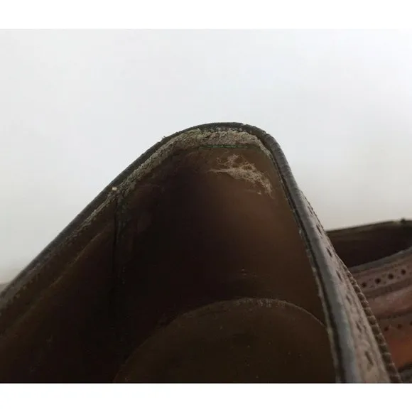 Vintage FLORSHEIM Imperial V-Cleat Brown Leather Wingtip Dress Shoes 5 Nail