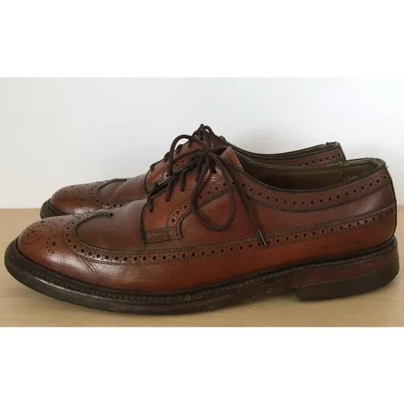 Vintage FLORSHEIM Imperial V-Cleat Brown Leather Wingtip Dress Shoes 5 Nail