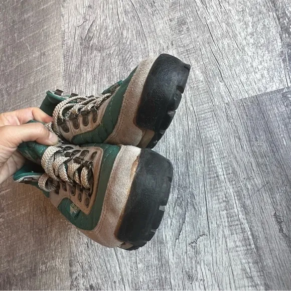 Vintage Hi-Tec Lady Nouveau Hiking Boots Women's Size 5 Teal/Gray