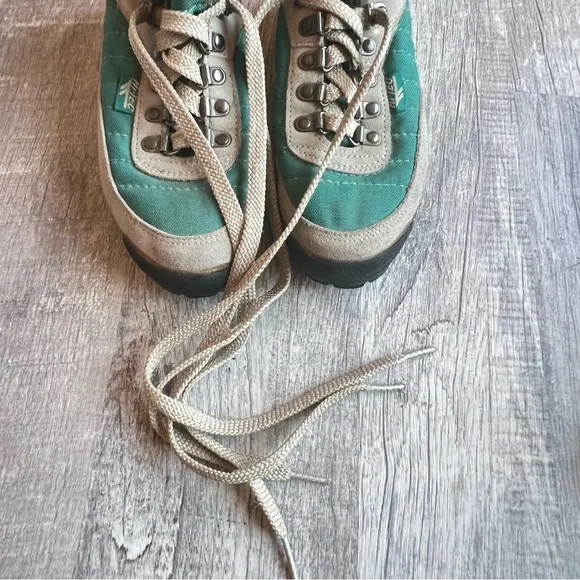 Vintage Hi-Tec Lady Nouveau Hiking Boots Women's Size 5 Teal/Gray