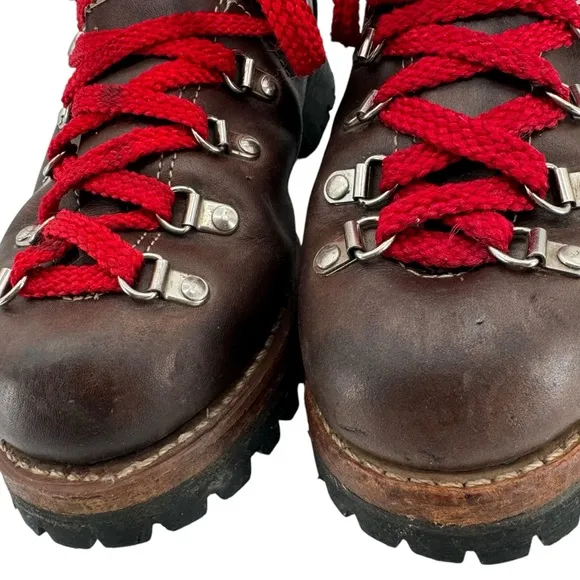 Vintage Hiking Boots JC Penney Lace Up Brown Leather Red Laces Vibram Soles 7.5