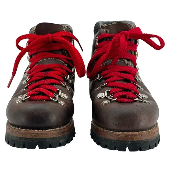Vintage Hiking Boots JC Penney Lace Up Brown Leather Red Laces Vibram Soles 7.5